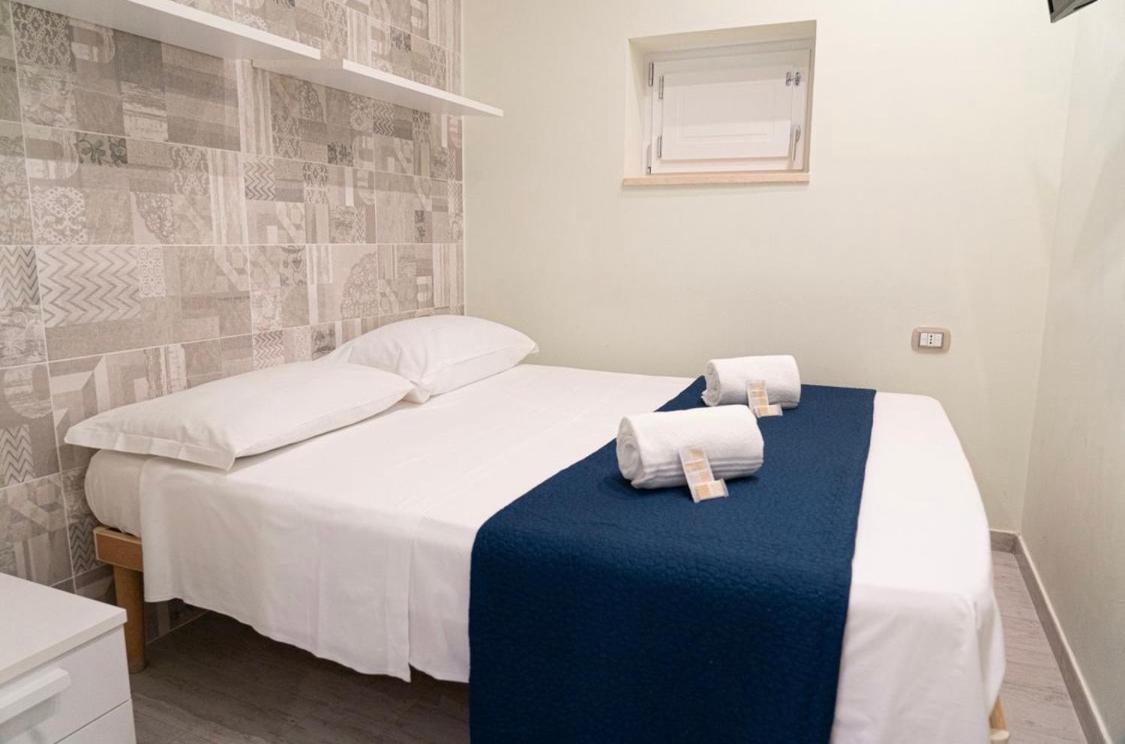 Appartamento Casa Roberta Taranto Esterno foto