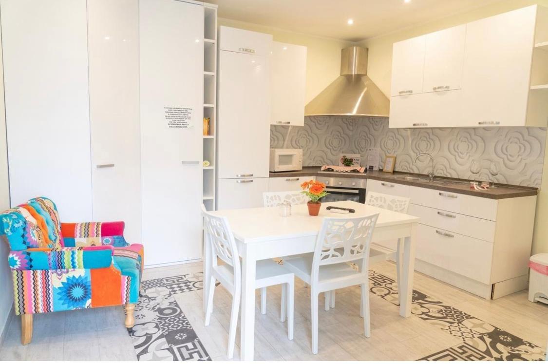 Appartamento Casa Roberta Taranto Esterno foto